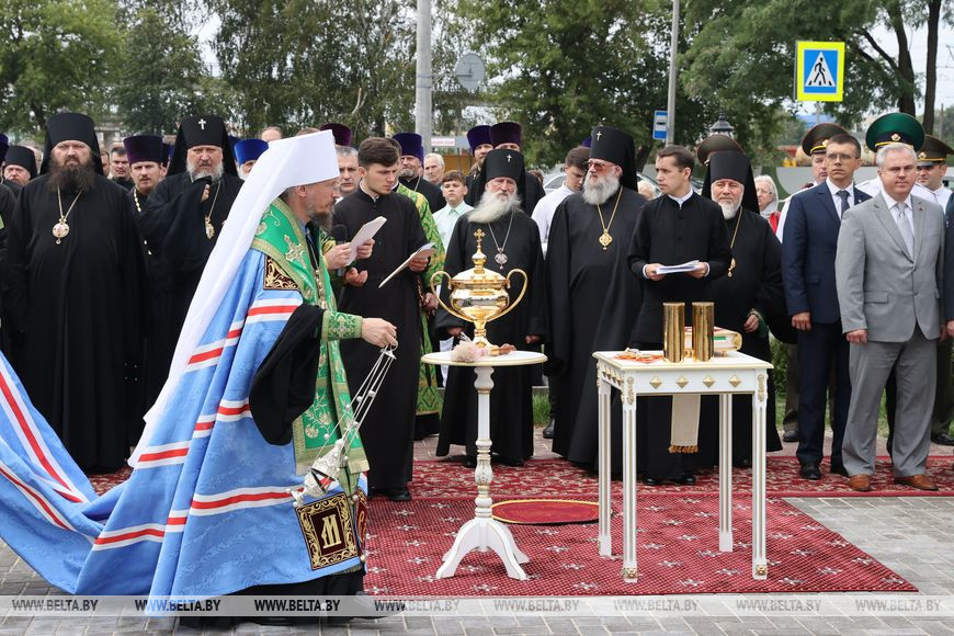 Часовня освящена митрополитом Минским и Заславским, Патриаршим Экзархом всея Беларуси Вениамином Часовня освящена митрополитом Минским и Заславским, Патриаршим Экзархом всея Беларуси Вениамином