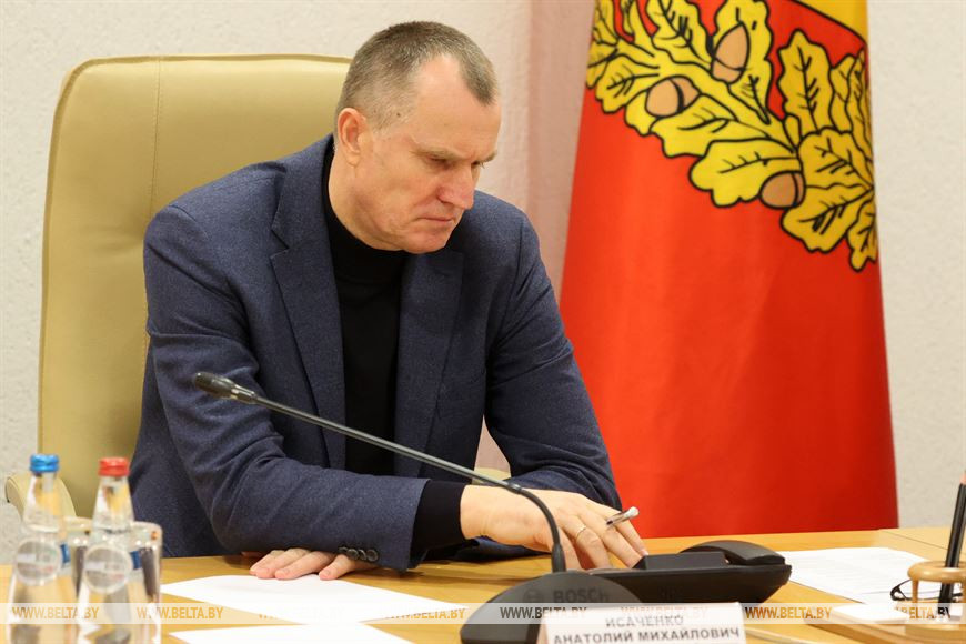 Анатолий Исаченко