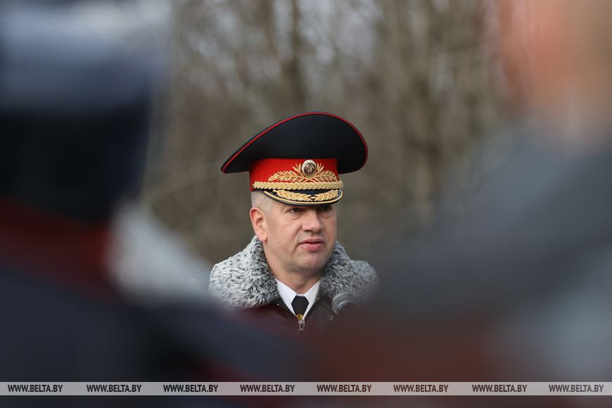 Начальник УВД Могилевского облисполкома Игорь Щербаченя во время митинга Начальник УВД Могилевского облисполкома Игорь Щербаченя во время митинга
