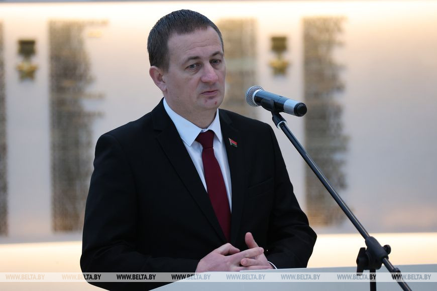 Александр Турчин