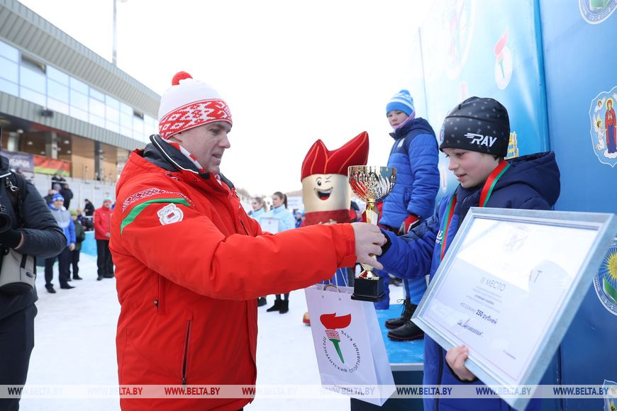Игорь Петришенко во время вручения наград