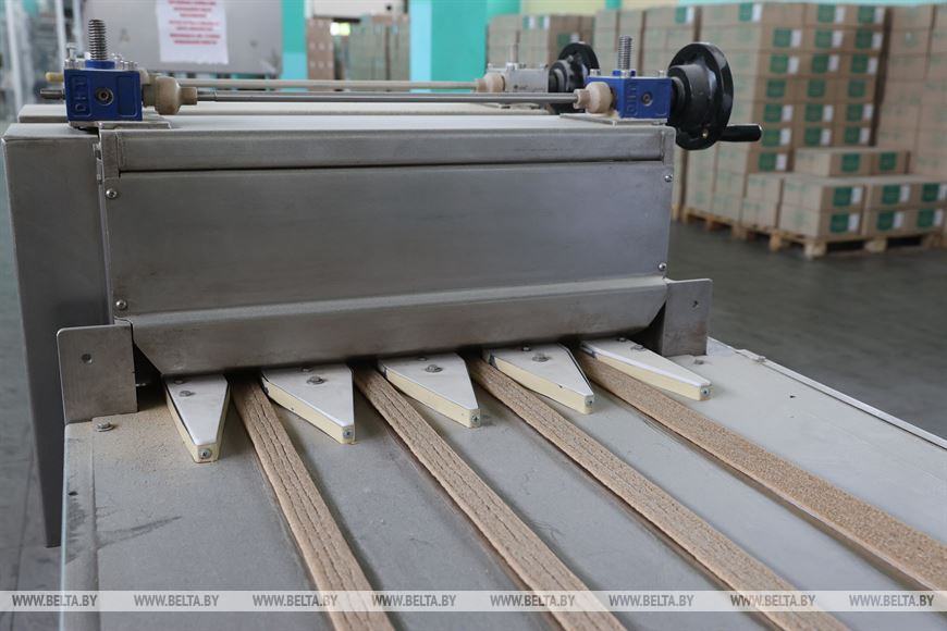 На линии производства хлебцов