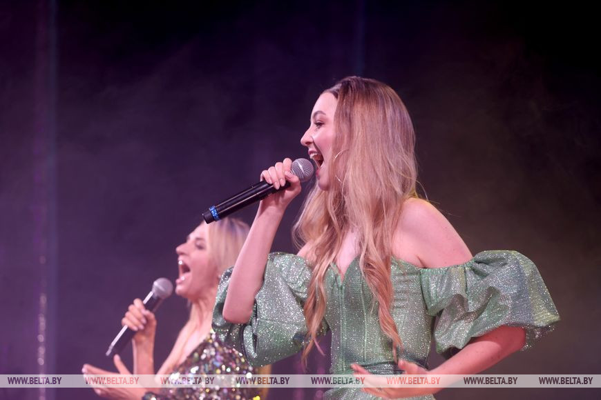 Ангелина Ярощук и Ольга Змурщик Ангелина Ярощук и Ольга Змурщик