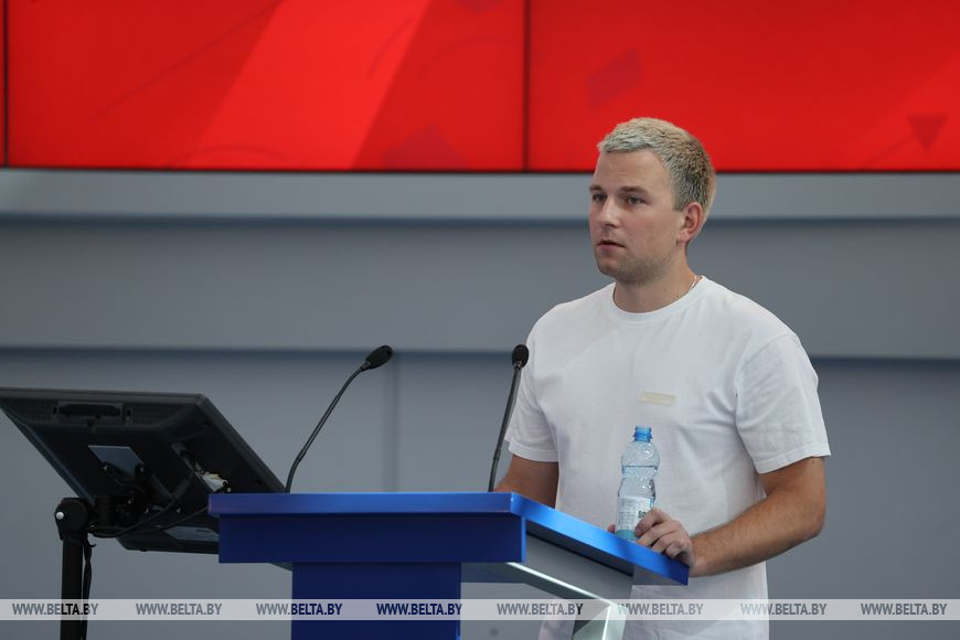 Руководитель новых медиа и специальных проектов футбольного клуба "Спартак" (Москва) Владислав Стефанский Руководитель новых медиа и специальных проектов футбольного клуба "Спартак" (Москва) Владислав Стефанский