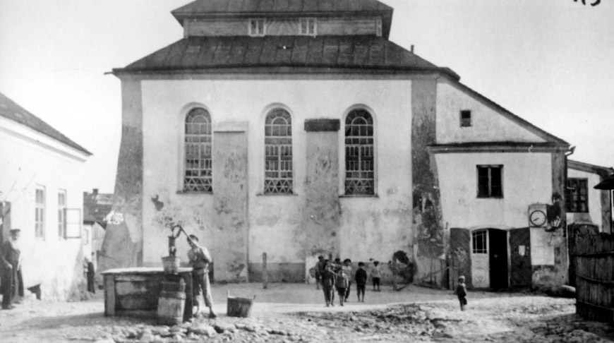 Фото с сайта yadvashem.org