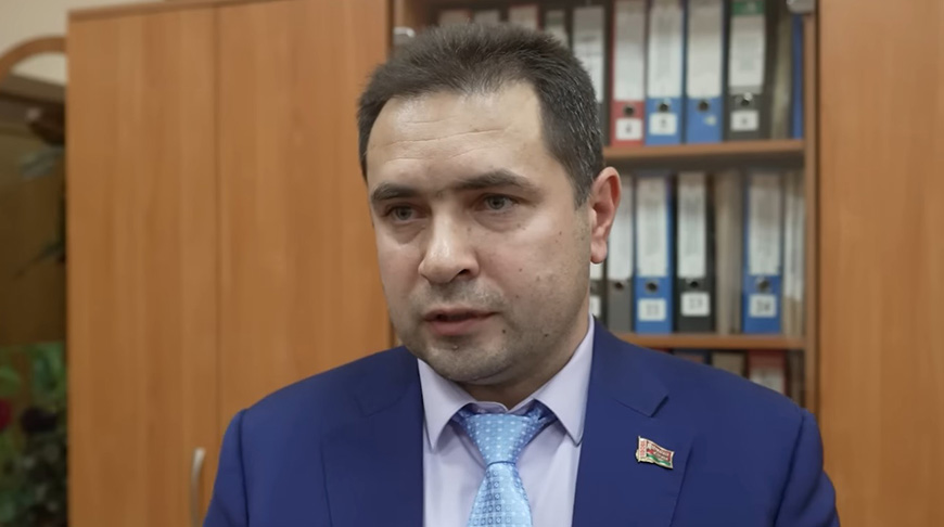 Павел Янов. Скриншот видео Павел Янов. Скриншот видео