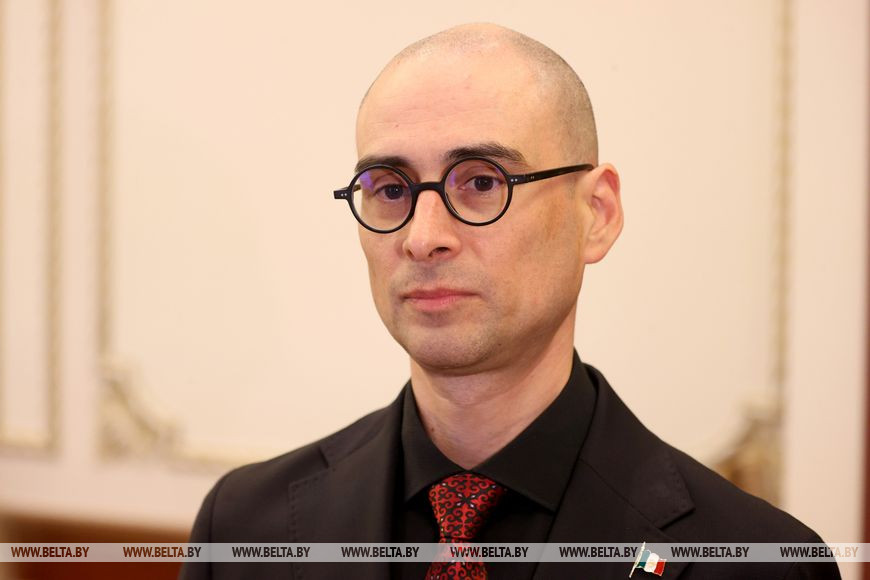 Эдуардо Вильегас Мехиас Эдуардо Вильегас Мехиас