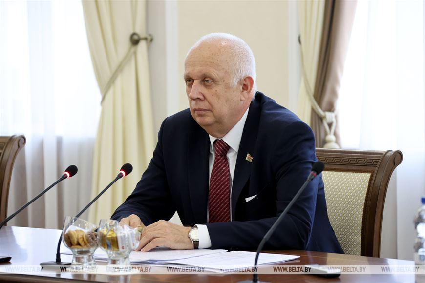 Анатолий Сивак Анатолий Сивак