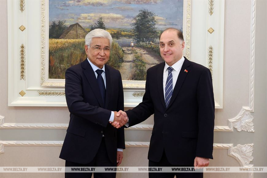 Имангали Тасмагамбетов и Александр Вольфович Имангали Тасмагамбетов и Александр Вольфович