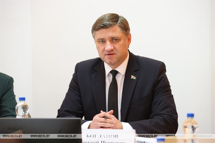 Алексей Богданов