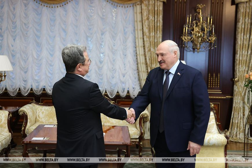 Мустафа Озджан и Александр Лукашенко