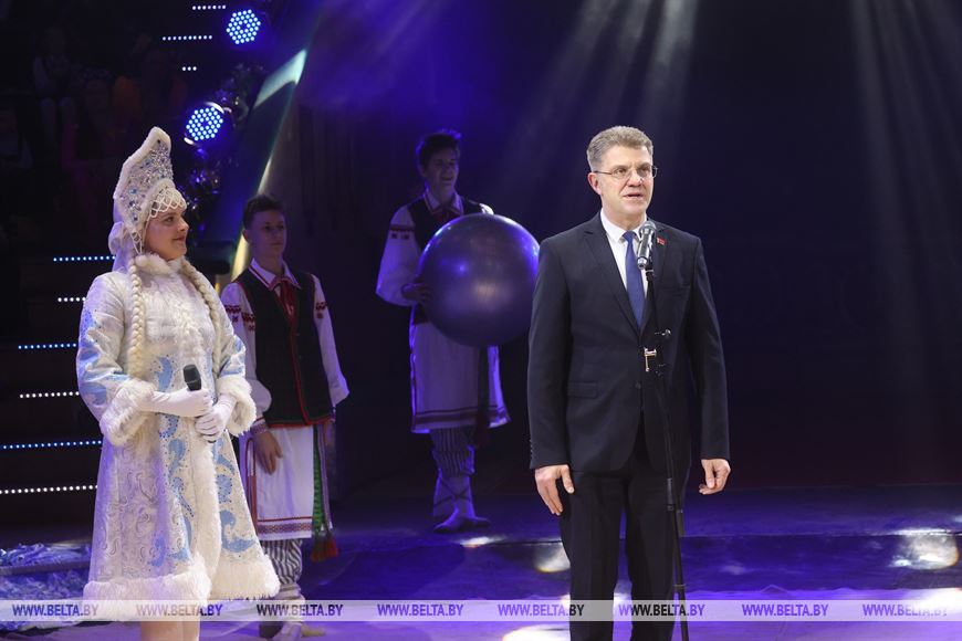 Владимир Кухарев