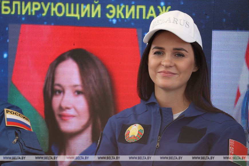 Белоруски Марина Василевская и Анастасия Ленкова признаны годными к космическому