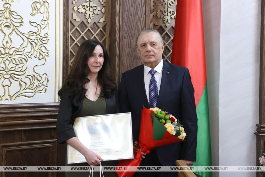 Людмила Гладкая и Валентин Сукало Людмила Гладкая и Валентин Сукало