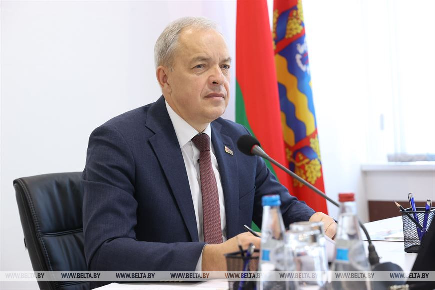 Игорь Сергеенко