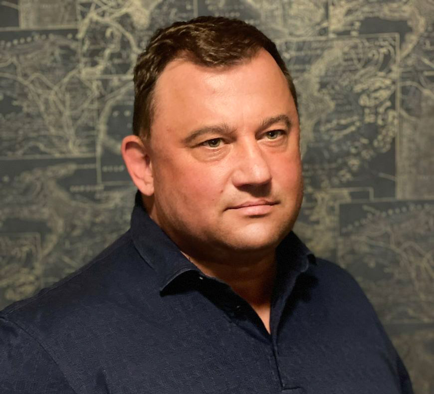 Дмитрий Есютин