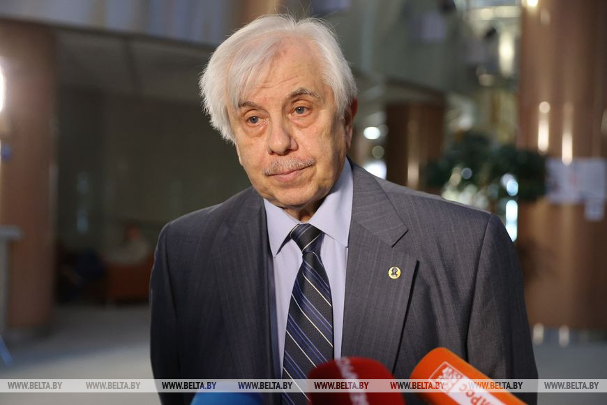 Николай Янковский