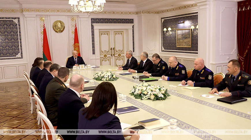 Во время совещания