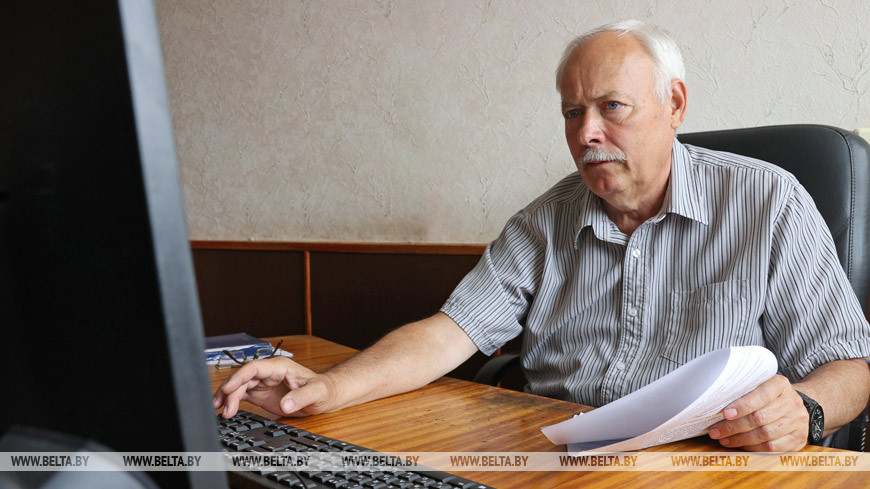 Начальник технического отдела Константин Самоцветов