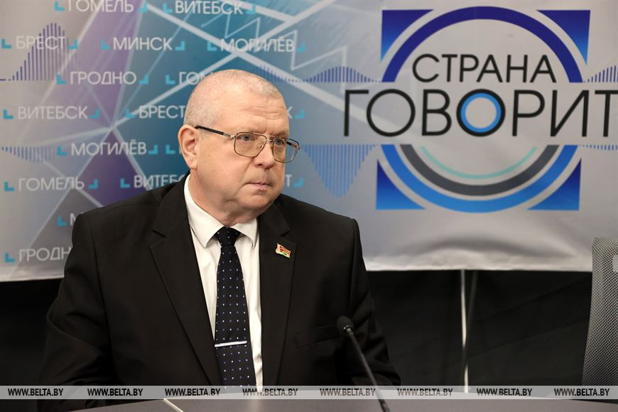 Зиновий Гозман Зиновий Гозман