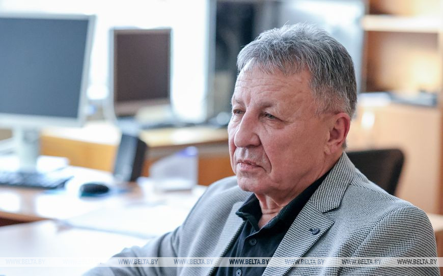 Главный научный сотрудник Центра геофизического мониторинга НАН Беларуси, доктор физико-математических наук Аркадий Аронов