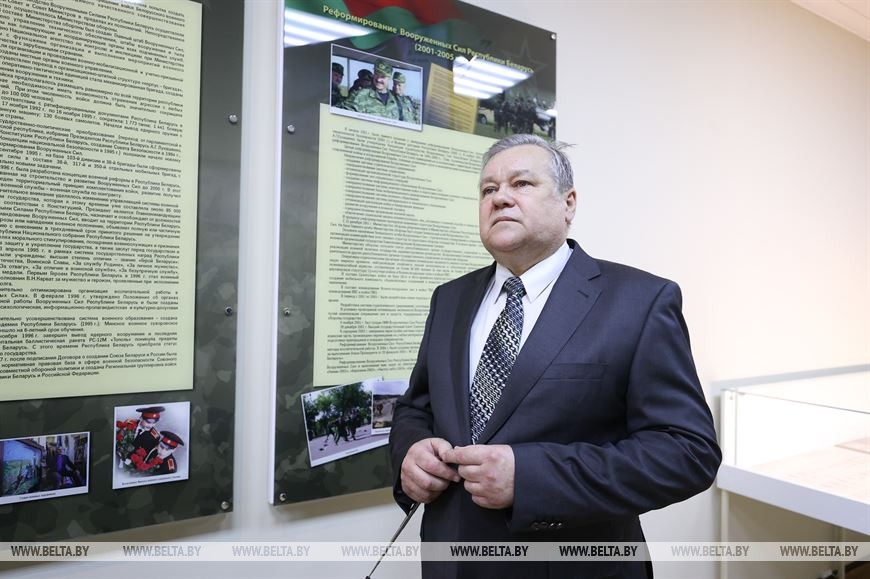 Директор музея Сергей Азаронок Директор музея Сергей Азаронок