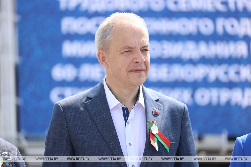 Игорь Сергеенко