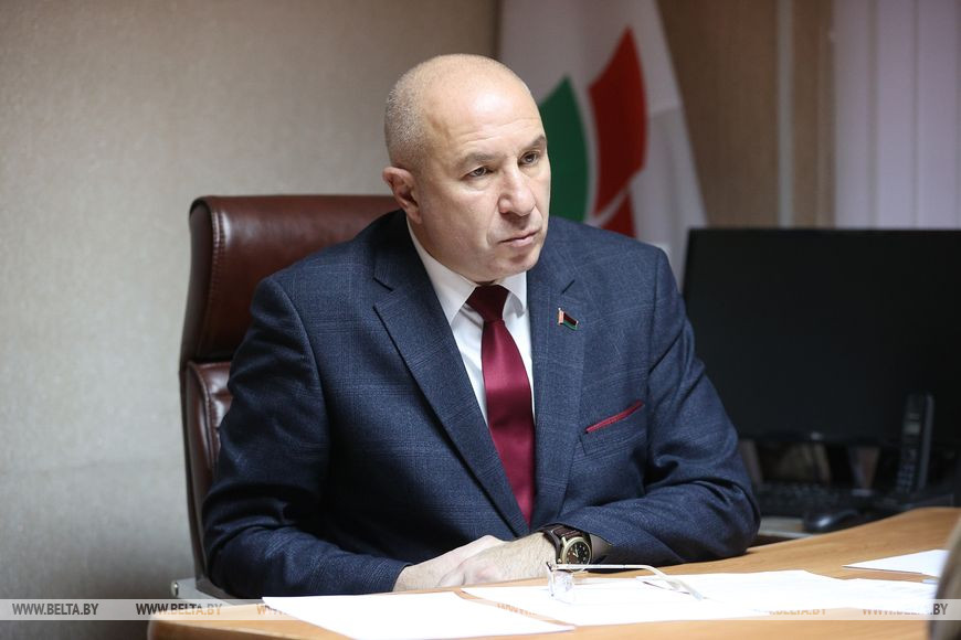 Юрий Караев