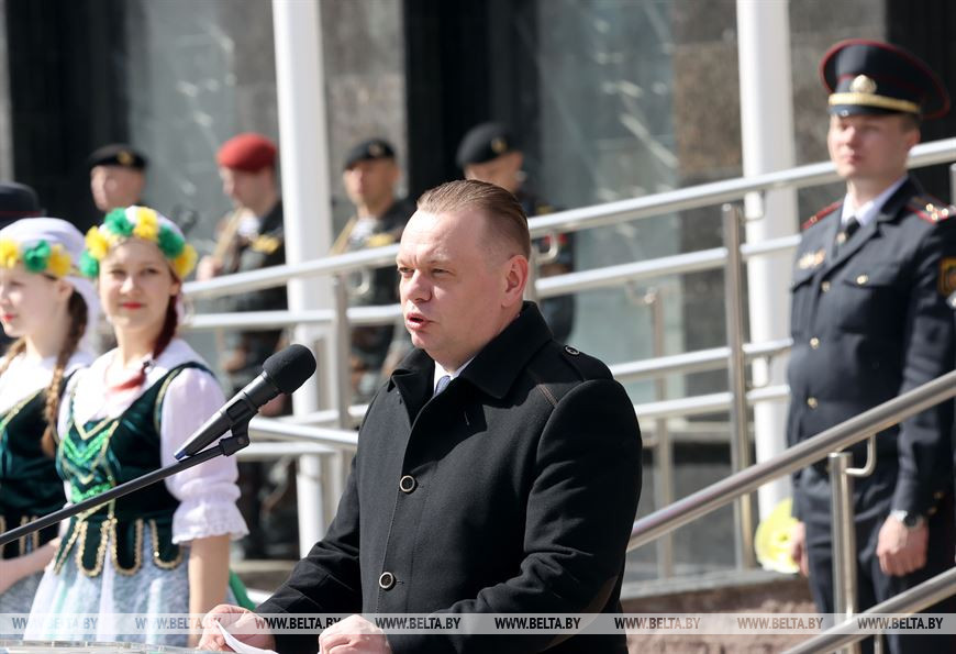 Дмитрий Алейников