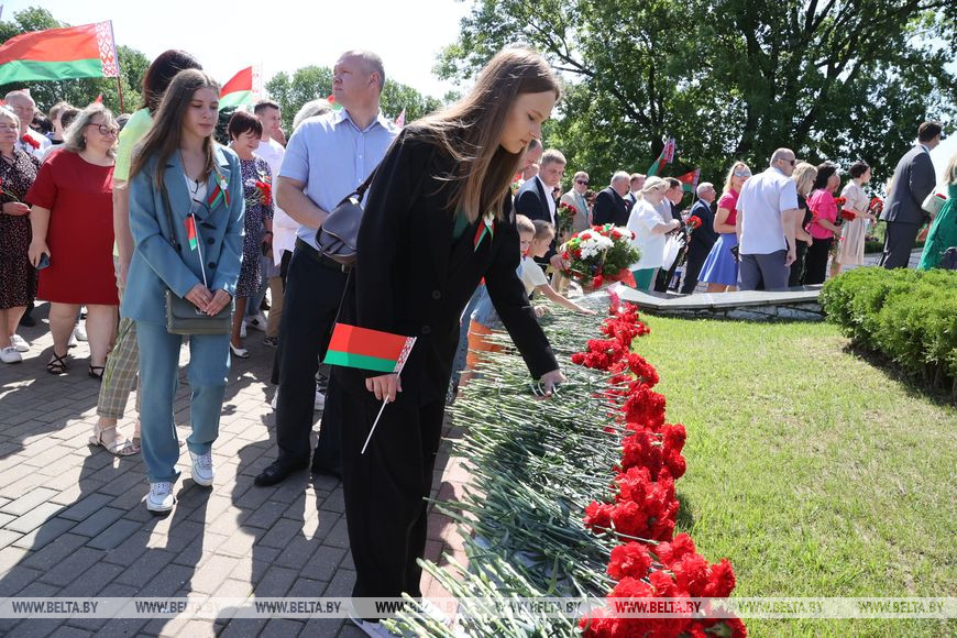 День независимости могилев. 3 Июля день независимости Беларуси. Митинги Беларусь фото. День независимости Беларуси картинки.