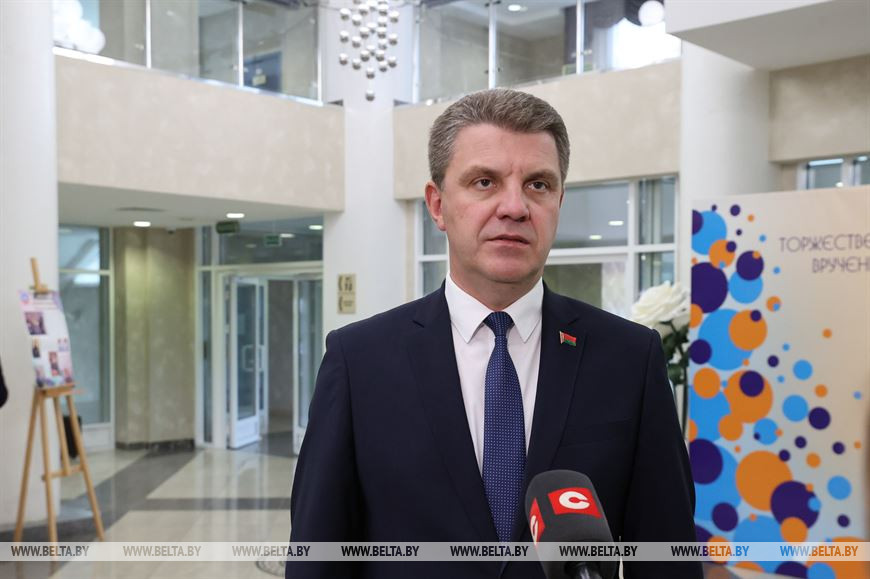 Владимир Кухарев Владимир Кухарев