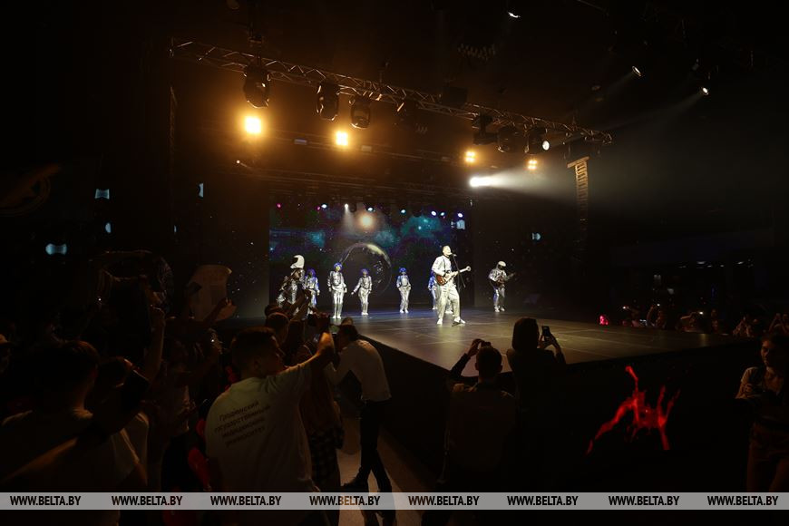 Даниил Бобровский