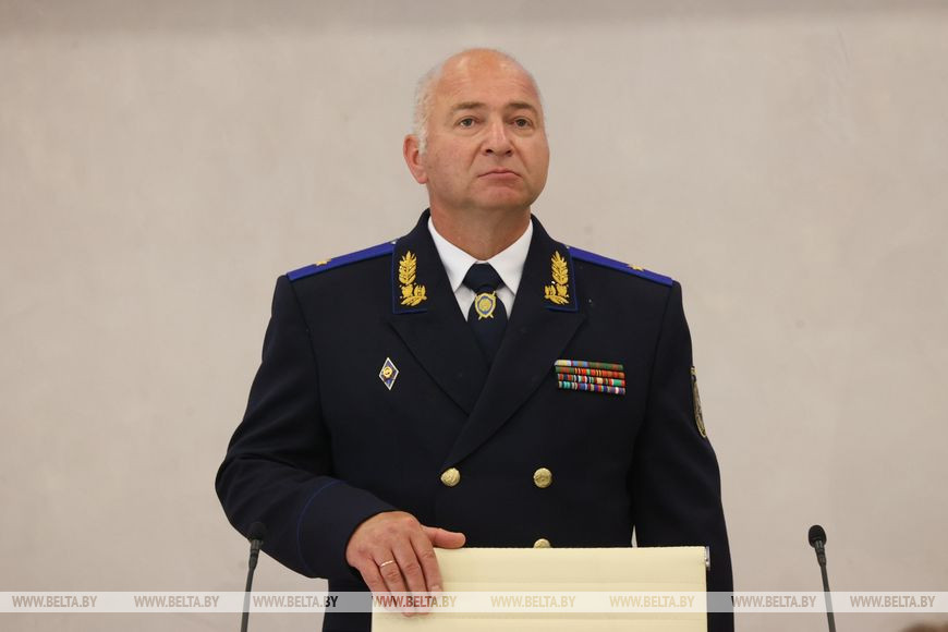 Дмитрий Гора Дмитрий Гора