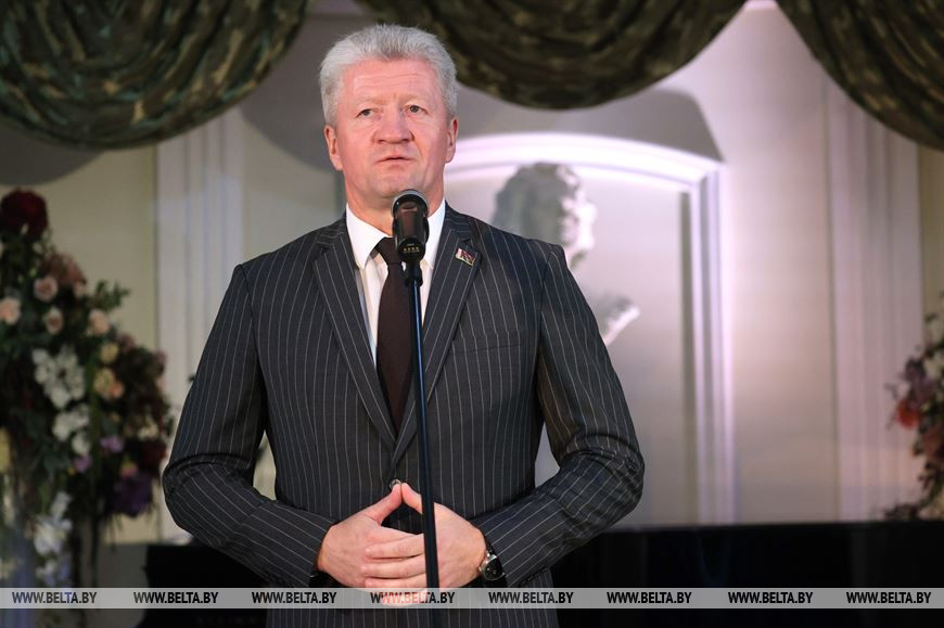 министр культуры Анатолий Маркевич министр культуры Анатолий Маркевич