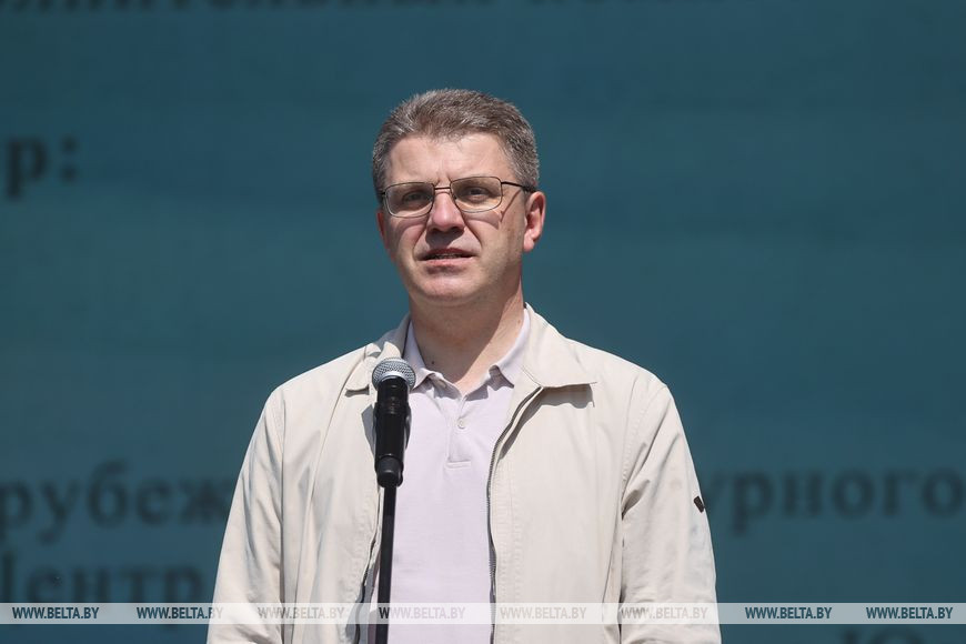 Владимир Кухарев Владимир Кухарев