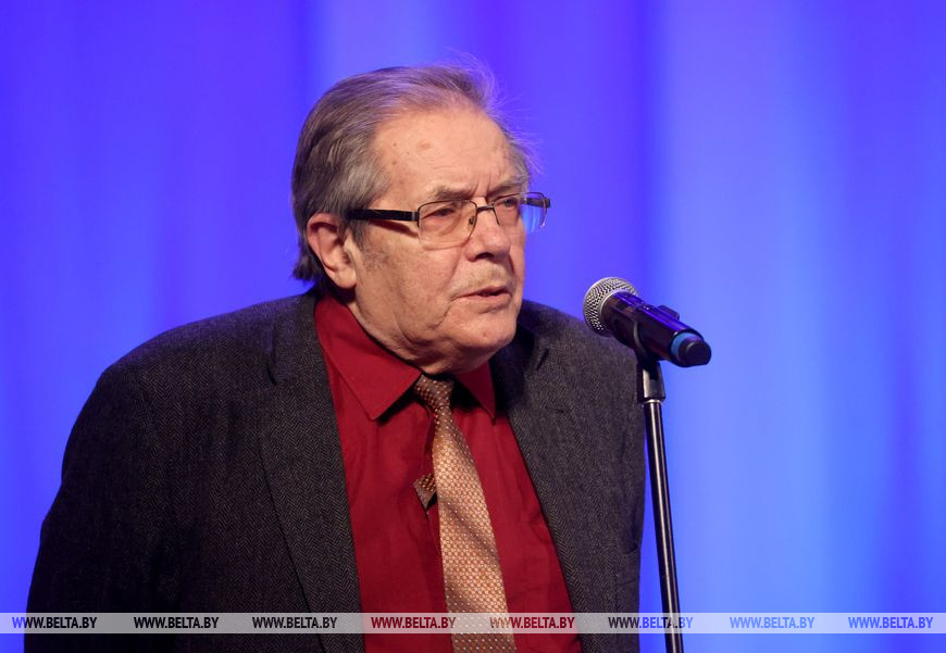 Выступает сын Ивана Соллертинского - Дмитрий Выступает сын Ивана Соллертинского - Дмитрий