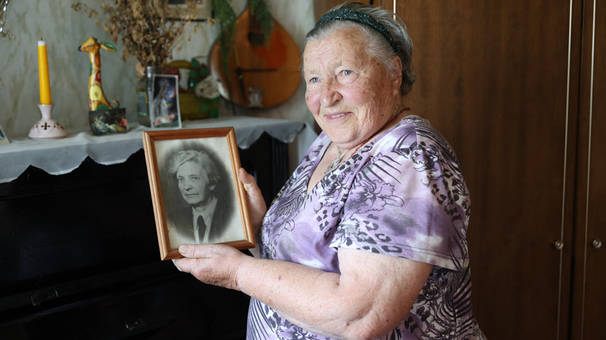 Амаль дзевяностагадовая Соф Амаль дзевяностагадовая Соф